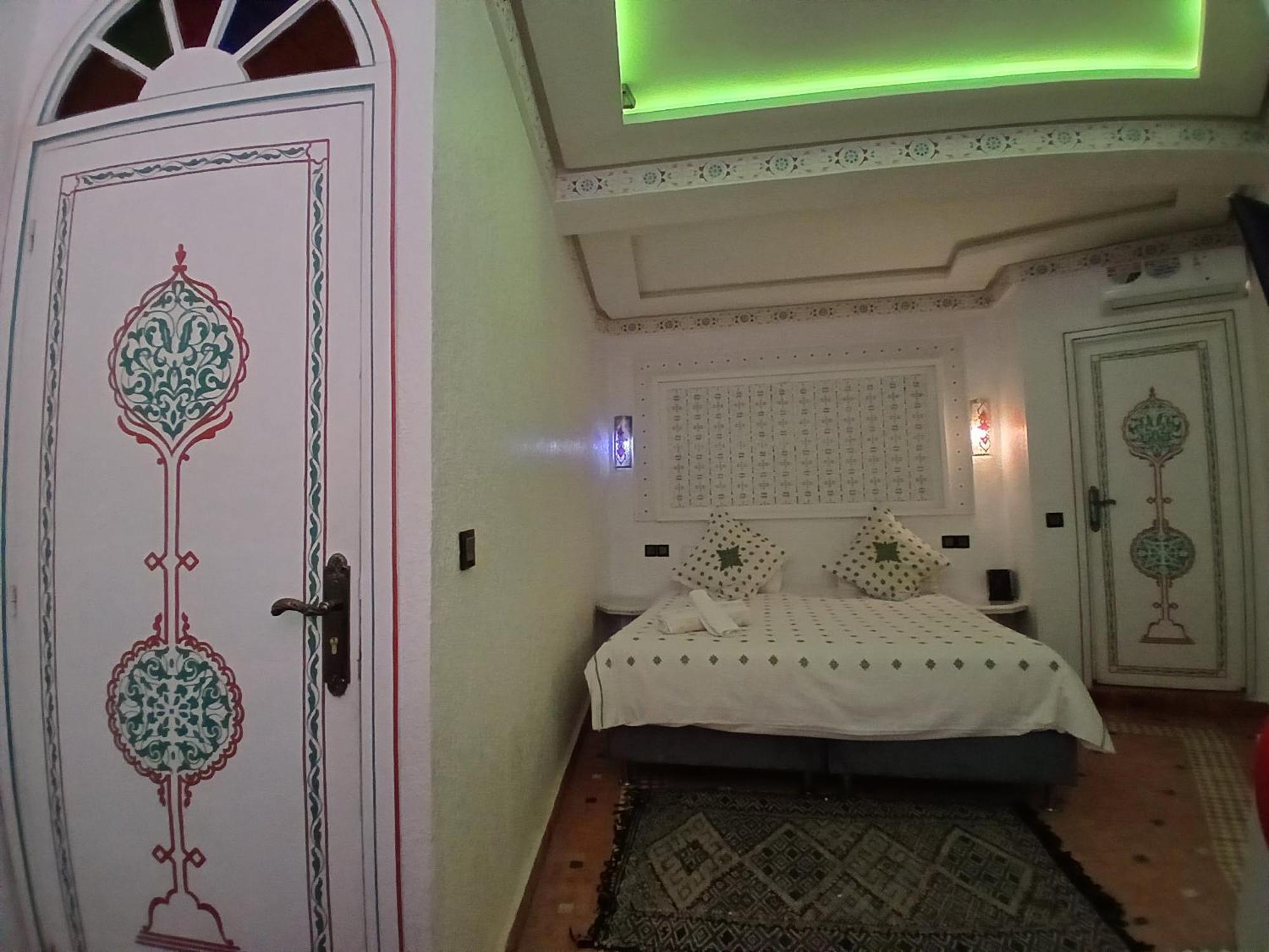 Riad Golf Stinia 2 Meknes Bagian luar foto